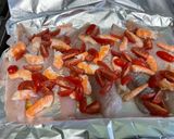 Une image de l'étape 9 de Filets de dorade aux crevettes sauvages, tomates cerises, aneth et citron vert.