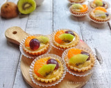 Foto langkah ke 10 dari resep Mini Fruit Pie.