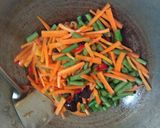 Foto langkah ke 3 dari resep Asem-asem Buncis Wortel.