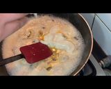 A picture of step 6 of Chicken Steaks with Mushroom Sauce.