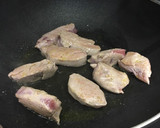 Foto del paso 2 de la receta: Lomo de cerdo ibérico con salsa naranja y puré de boniato y zanahoria trufado