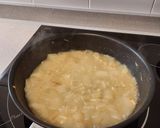 Foto del paso 6 de la receta: Pollo deshilachado en salsa de cebolla