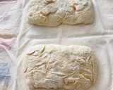 รูปขั้นตอนการทำที่ 5 ของ ขนมปัง Ciabatta ใส่พริกฮาลาพิโนกับเชดด้าชีส