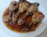Foto del paso 5 de la receta: Muslitos de pollo a las finas hierbas y soja