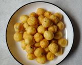 Foto langkah ke 6 dari resep Potato Balls.