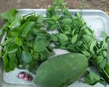 Foto langkah ke 1 dari resep Sayur Bening #BantuMantenBaru.