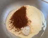 Hình bước làm 6 của món Bánh Phô Mai Kem 4 Loại Chocolate - Death by Chocolate Cheesecakes