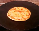 A picture of step 4 of Nano paneer paratha.