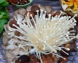Hình bước làm 5 của món Lẩu nấm chay