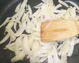 Foto del paso 4 de la receta: Garbanzos con arroz y pasas