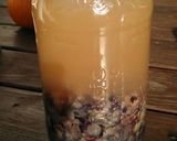 A picture of step 5 of Black grapes rose Kvass.