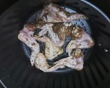 A picture of step 5 of Garlic chicken wings with paramesan cheese in airfryer.