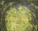 A picture of step 4 of Spring Onion Pakoda /Fritters.