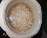 Foto langkah ke 2 dari resep Sayur Labu Siam Udang Rebon Praktis.