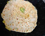 A picture of step 4 of Dill leaves aloo paratha.