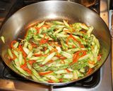 Foto del paso 2 de la receta: ALBÓNDIGAS DE JAIBAS, PASTA ESPIRALES DE 3 COLORES Y SALSA DE ENELDO. JON STYLE