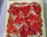 Foto del paso 3 de la receta: Empanada de atún y salmón ahumado