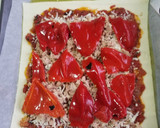 Foto del paso 3 de la receta: Empanada de atún y salmón ahumado
