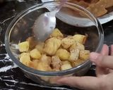 A picture of step 2 of Aloo Papdi chat.