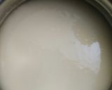 A picture of step 1 of Fafada-Kadhi with Grated Raw Papaya.