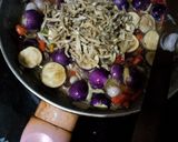 Foto langkah ke 4 dari resep Oseng Bawang Merah & Terong Bulat.