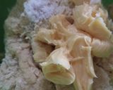 Foto langkah ke 3 dari resep Donat Mangga.