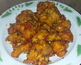 Foto langkah ke 4 dari resep Ayam popcorn manis pedas.