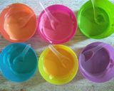 Foto langkah ke 4 dari resep Rainbow Fluffy Pancake.