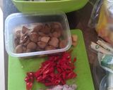 Foto langkah ke 2 dari resep Tumis Buncis Daging Jamur.