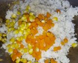 Foto langkah ke 3 dari resep Nasi Goreng Hongkong.