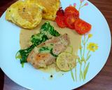 Foto langkah ke 3 dari resep Creamy chicken with spinach ala momo's cafe😍.