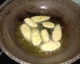 Foto langkah ke 4 dari resep Pisang Molen Tanpa Alat.