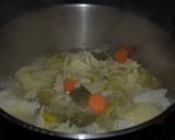 Une image de l'étape 2 de Garbure du sud ouest, la soupe repas.