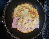 Foto del paso 2 de la receta: 231. Tortitas de calabacín rellenas de jamón y mozzarella