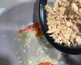 Foto langkah ke 2 dari resep Spaghetti Tuna Pedas ala Mama Asi / yLoVeA.