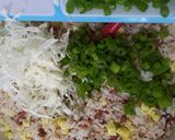 Foto langkah ke 3 dari resep NasGor Luncheon Keju.