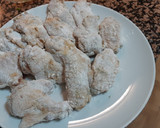 Foto del paso 4 de la receta: Alitas de pollo crujientes