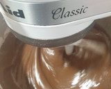 Foto del paso 3 de la receta: Tarta de chocolate rellena de crema de galletas Lotus 🍫