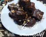 A picture of step 3 of Wheat Flour Dark Chocolate and Walnut Cake.