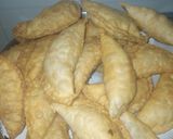 गुजिया (Gujiya recipe in Hindi) रेसिपी चरण 5 फोटो