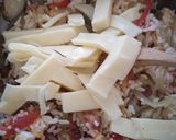 Foto del paso 2 de la receta: Tarta de cebolla, queso y arroz!!!