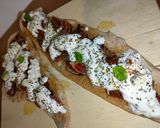 Foto del paso 4 de la receta: Coca con higos, tomate seco y burrata