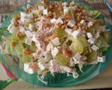 Foto del paso 4 de la receta: Ensalada de pollo y uvas