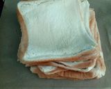 Foto langkah ke 1 dari resep Banana Roll Bread.