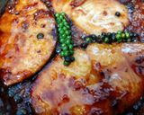 Hình bước làm 2 của món Cá Thu Kho Tiêu Xanh