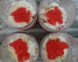صورة لخطوة 8 من وصفة تحلية بالفواكه والكريمة 🍨🍌🍓
