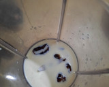A picture of step 2 of Dates Shake.