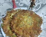 Foto langkah ke 4 dari resep Telur Dadar Pare Ala Mama DPastry.