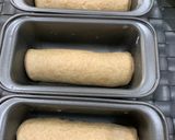 Foto langkah ke 3 dari resep Roti tawar gandum empuk mini.