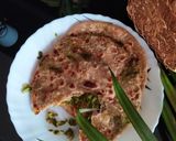 मटर का पराठा (Matar ka paratha recipe in hindi) रेसिपी चरण 7 फोटो